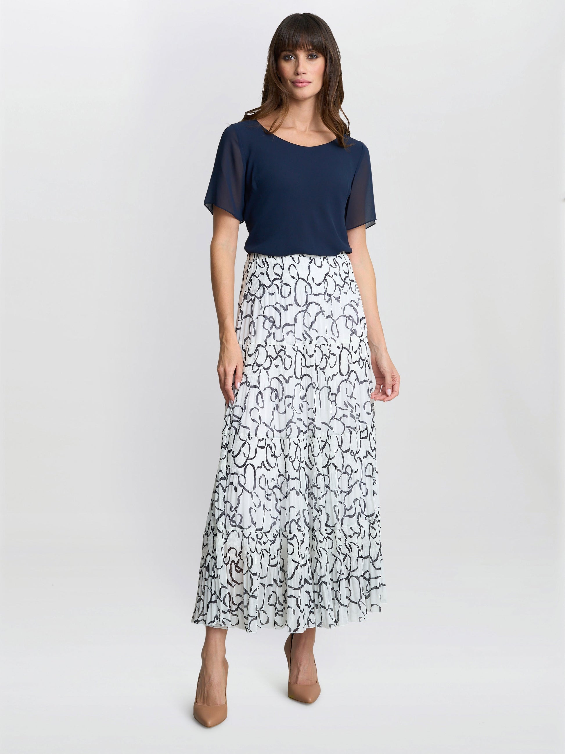  Jasmina Pleated Maxi Skirt