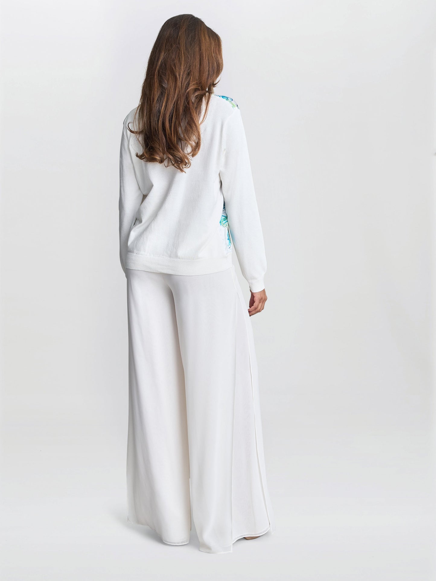  Vilma Floral Satin Front Cardigan