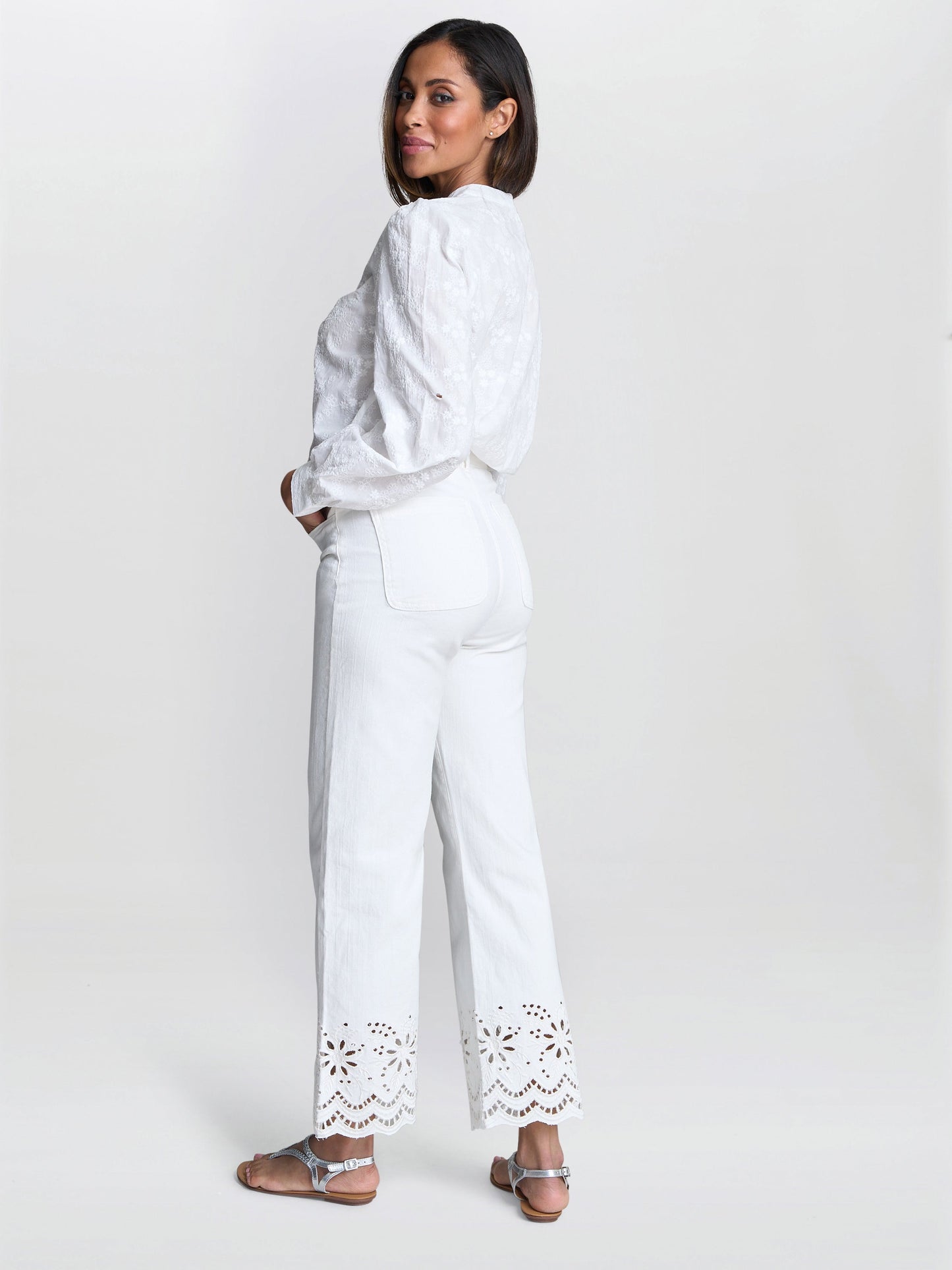  Cindi Embroidered Cotton Collarless Shirt