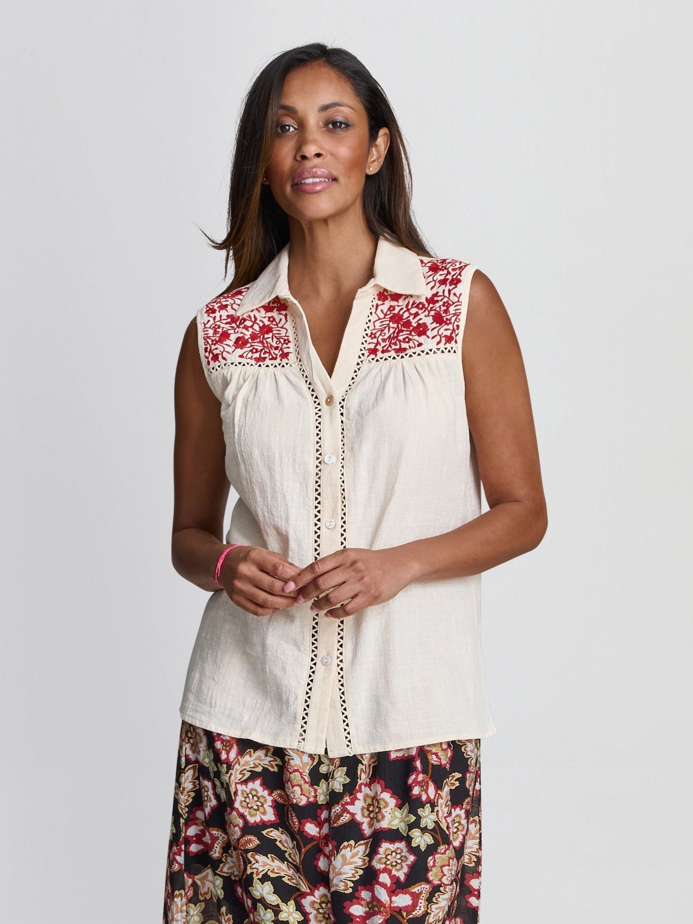  Claude Embroidered Cotton Sleeveless Shirt