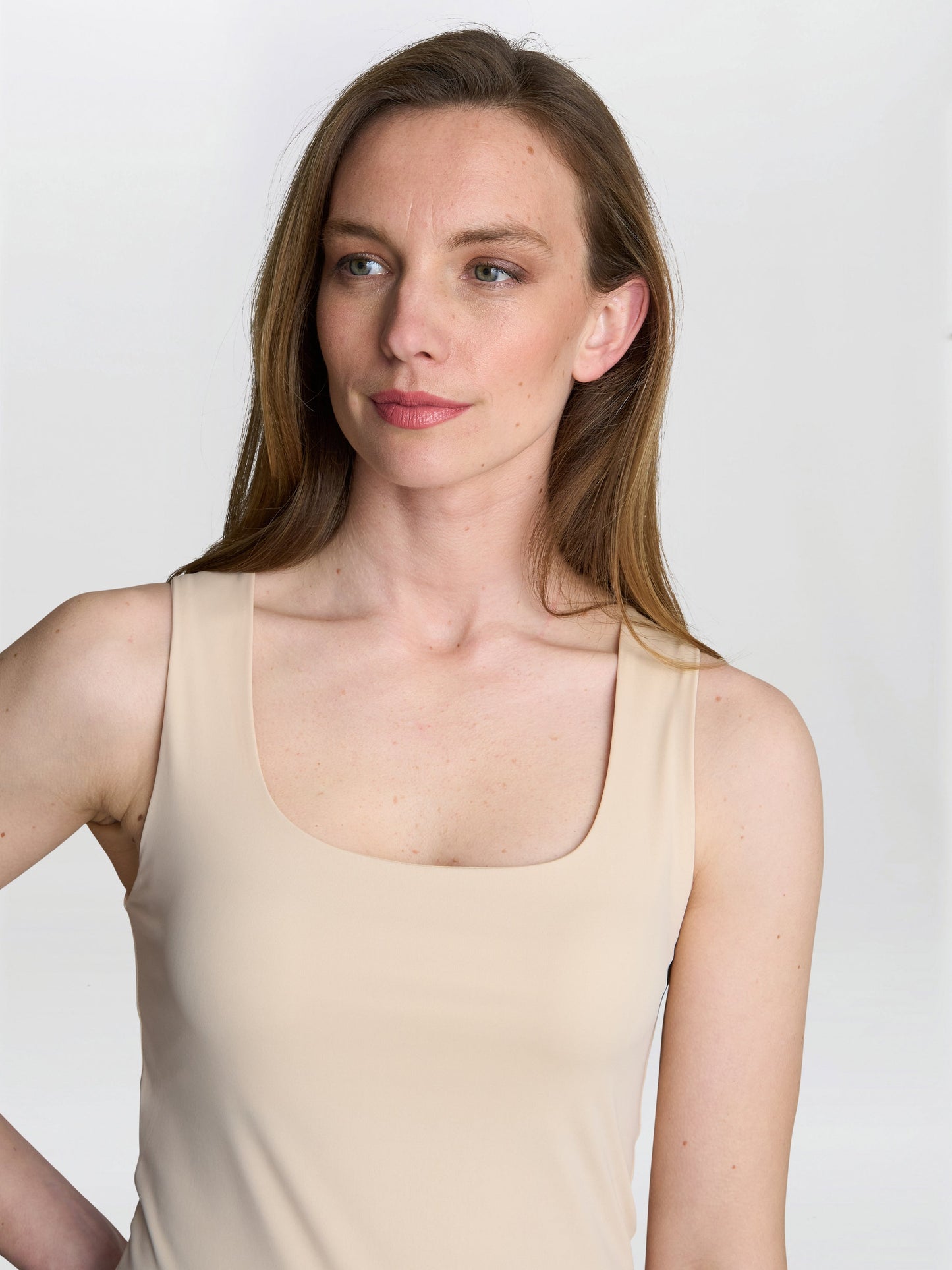  Bettina Vest With Bra Shelf