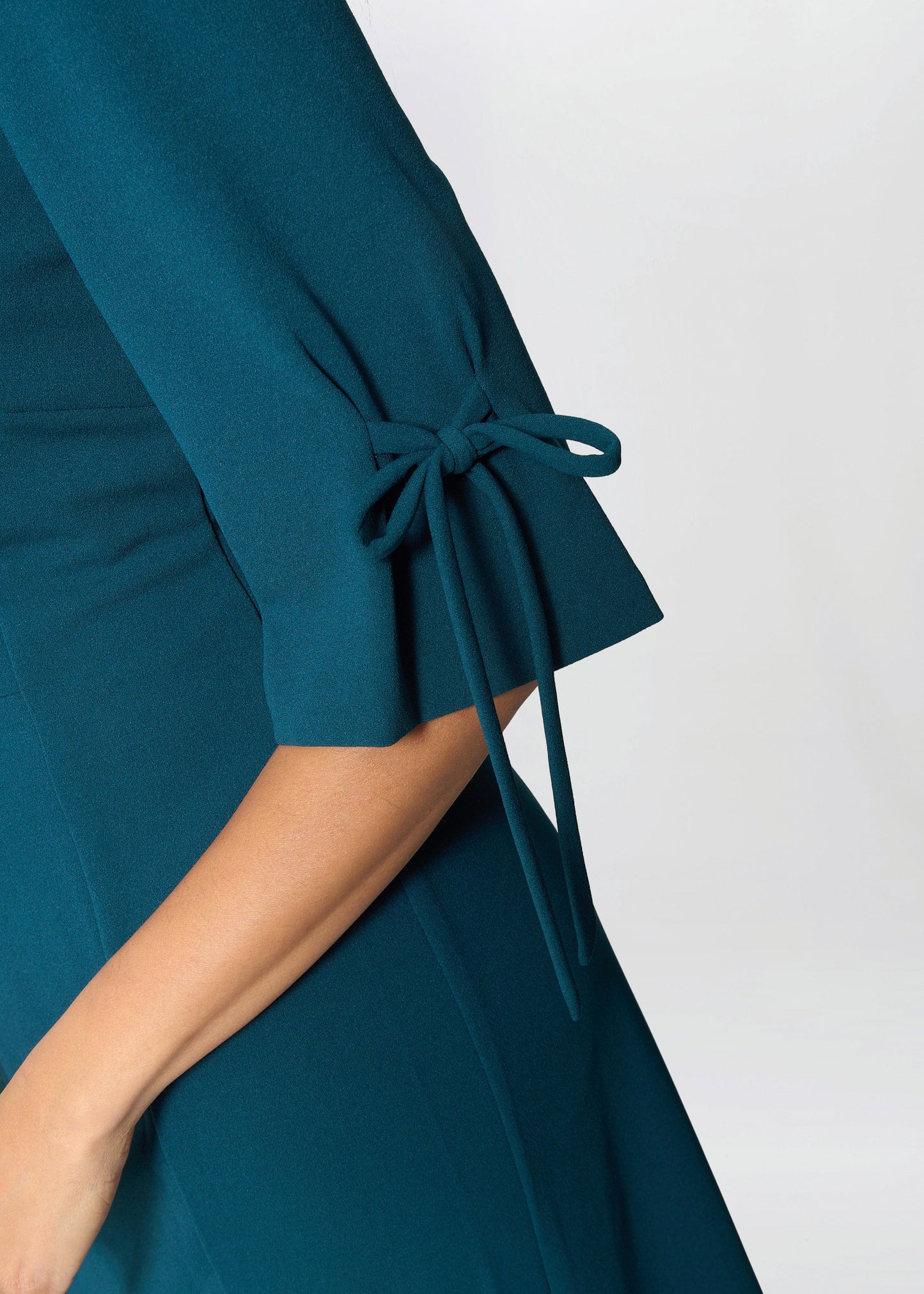  Gilly 3/4 Sleeve Structured Dress