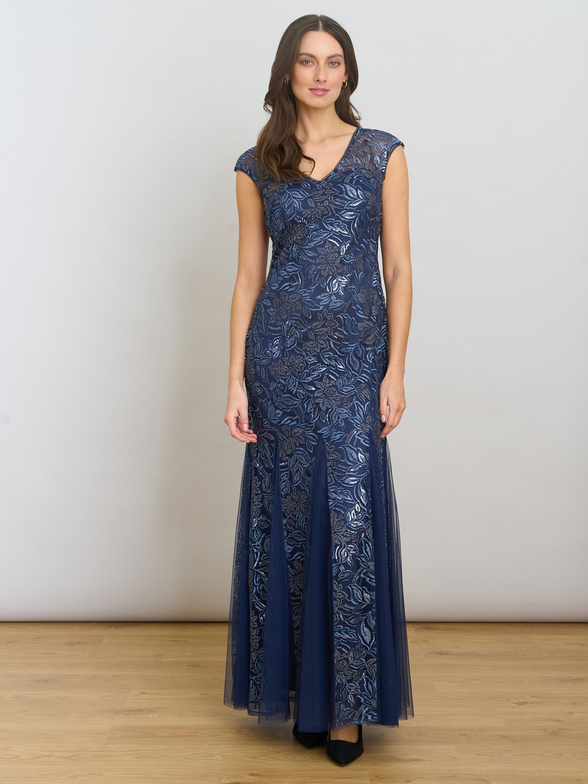  Indy Maxi Dress With Matching Scarf