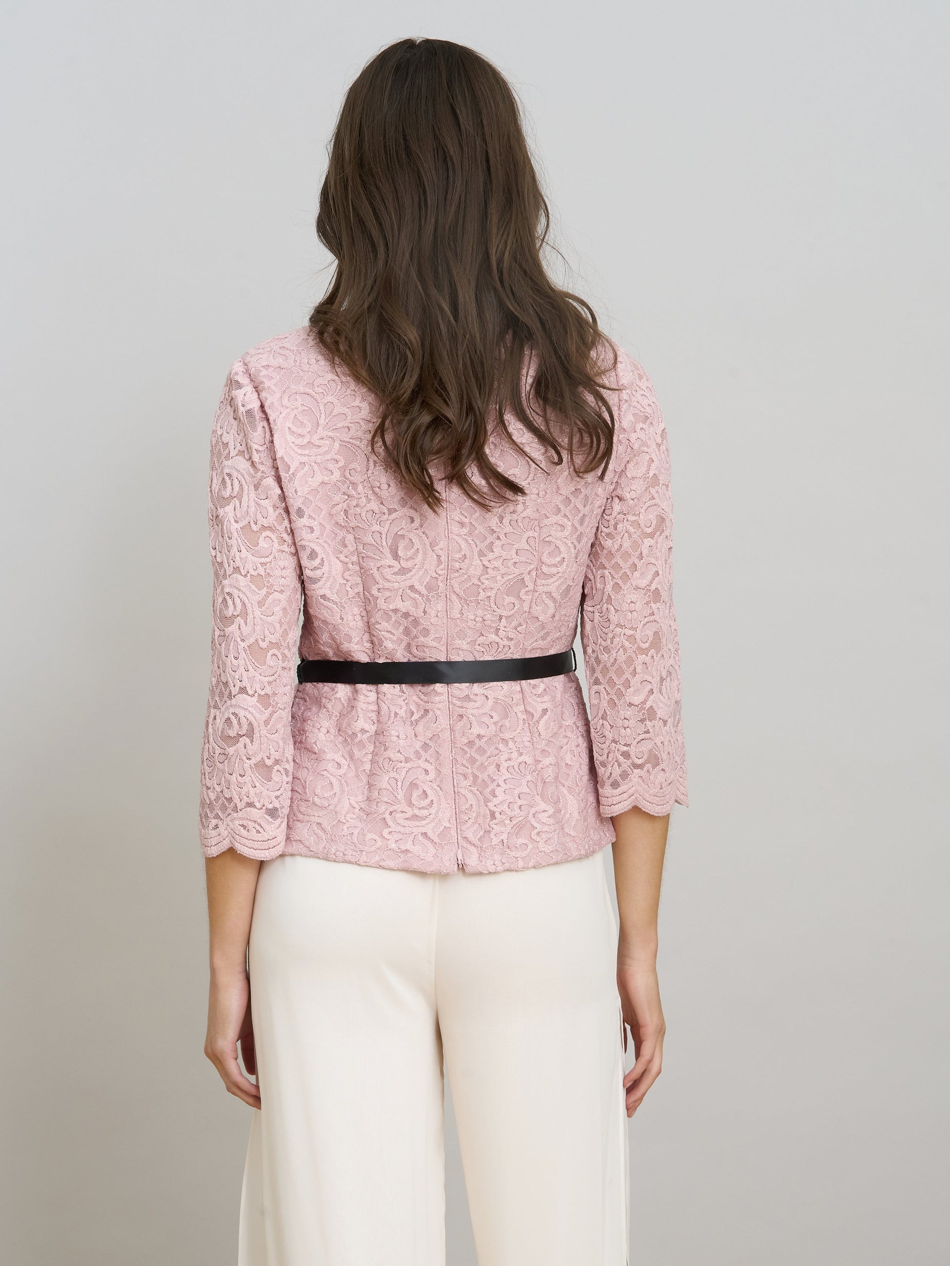  Kerri Blouse With Scallop Front