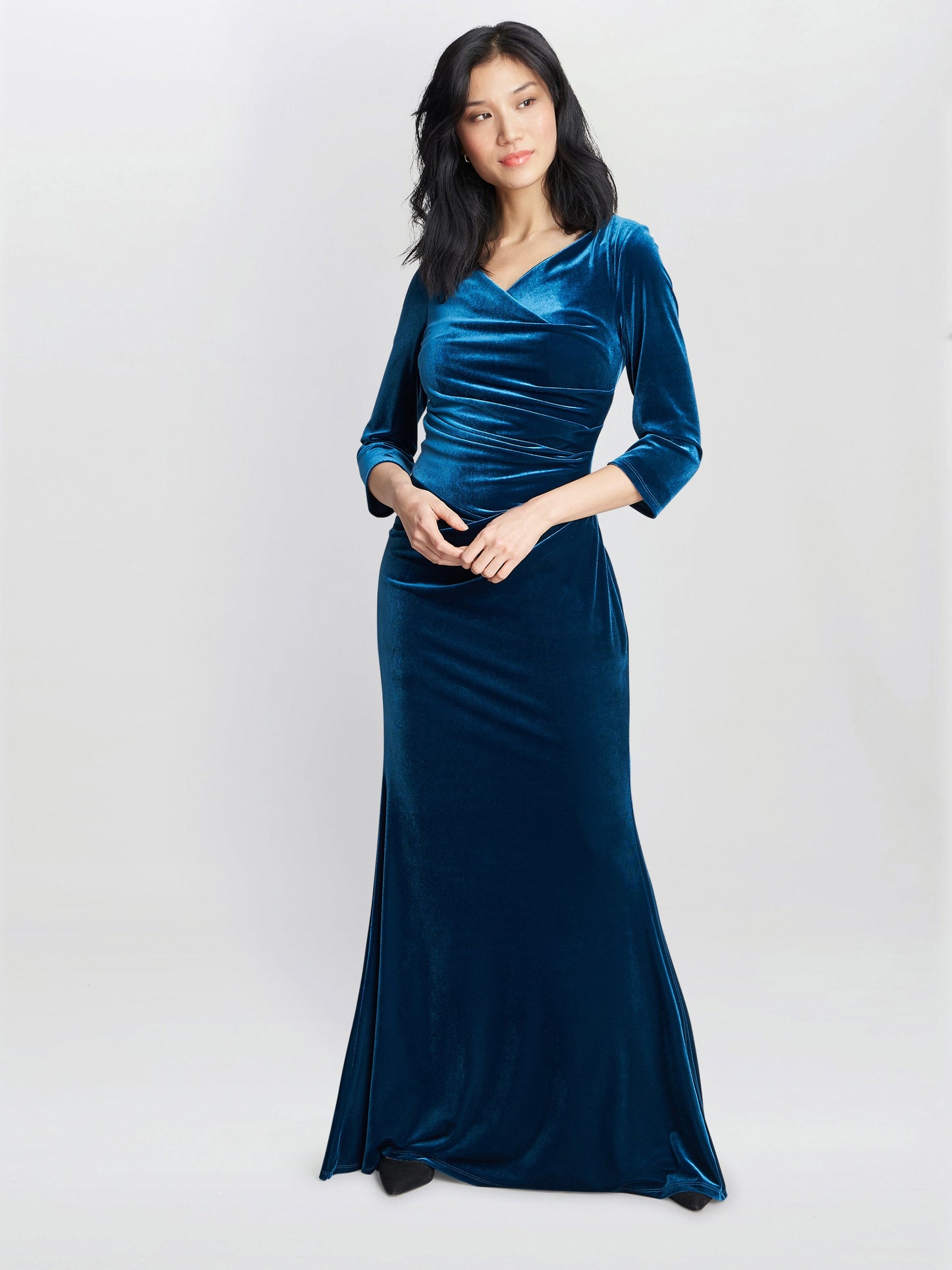  Sophie Velvet Maxi Dress With 3/4 Sleeve