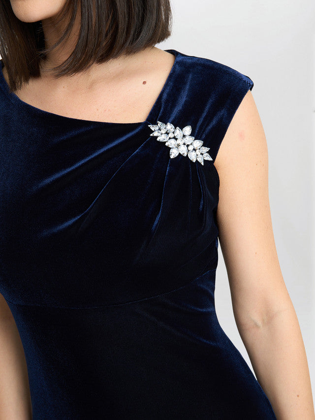  Justine Sleeveless Velvet Dress With Trim