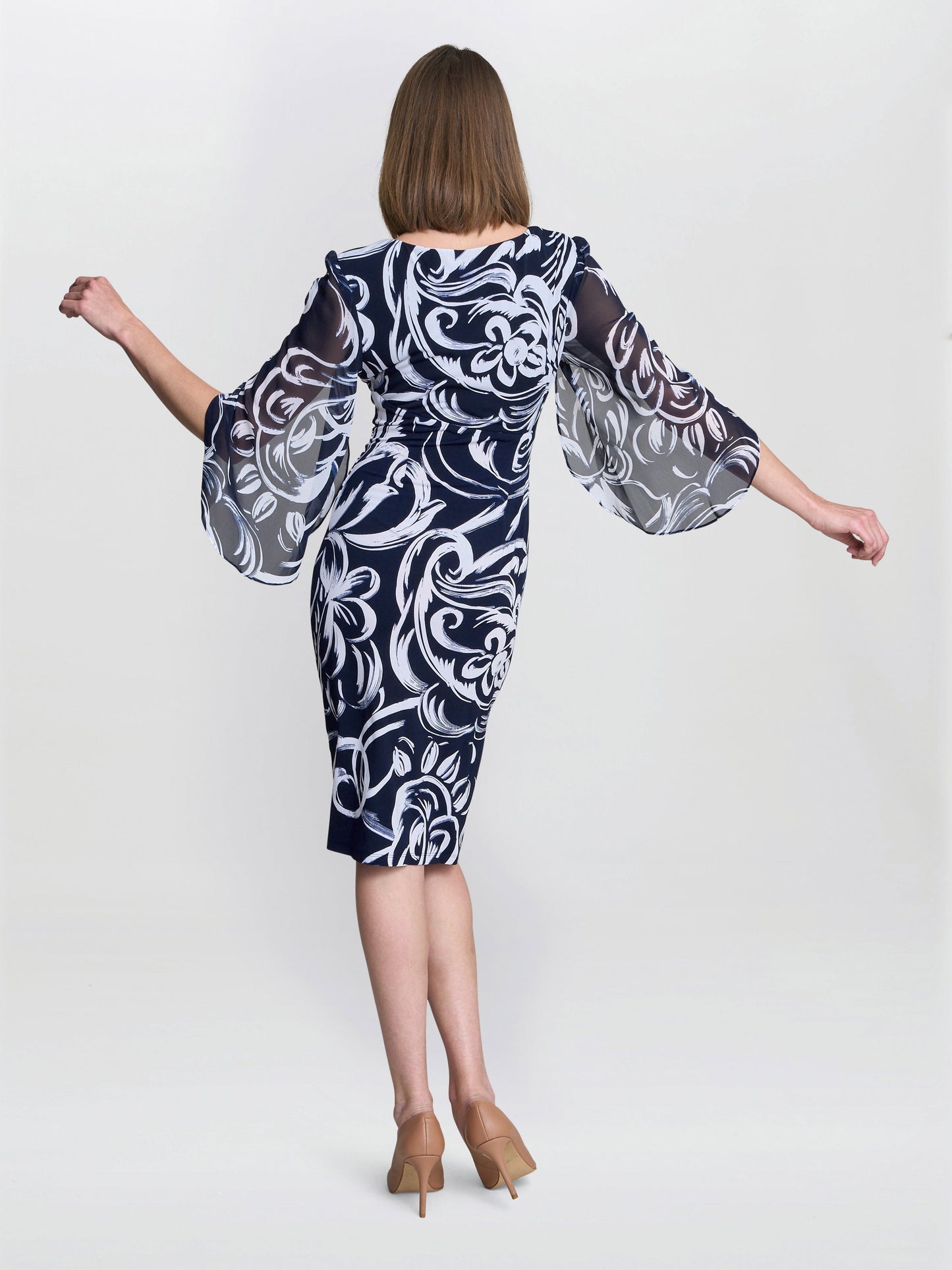  Iga Abstract Print Dress