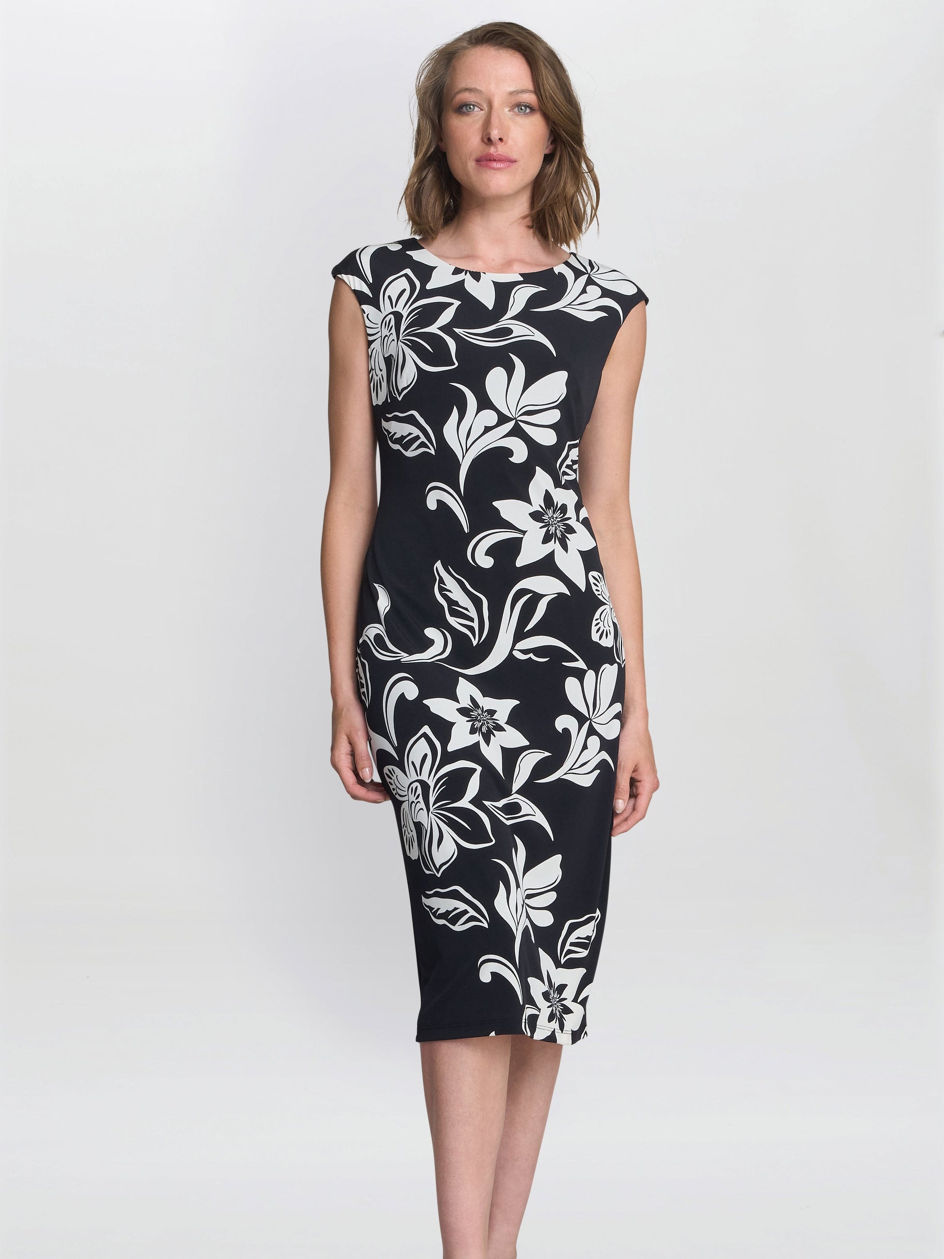  Marjorie Floral Shift Dress