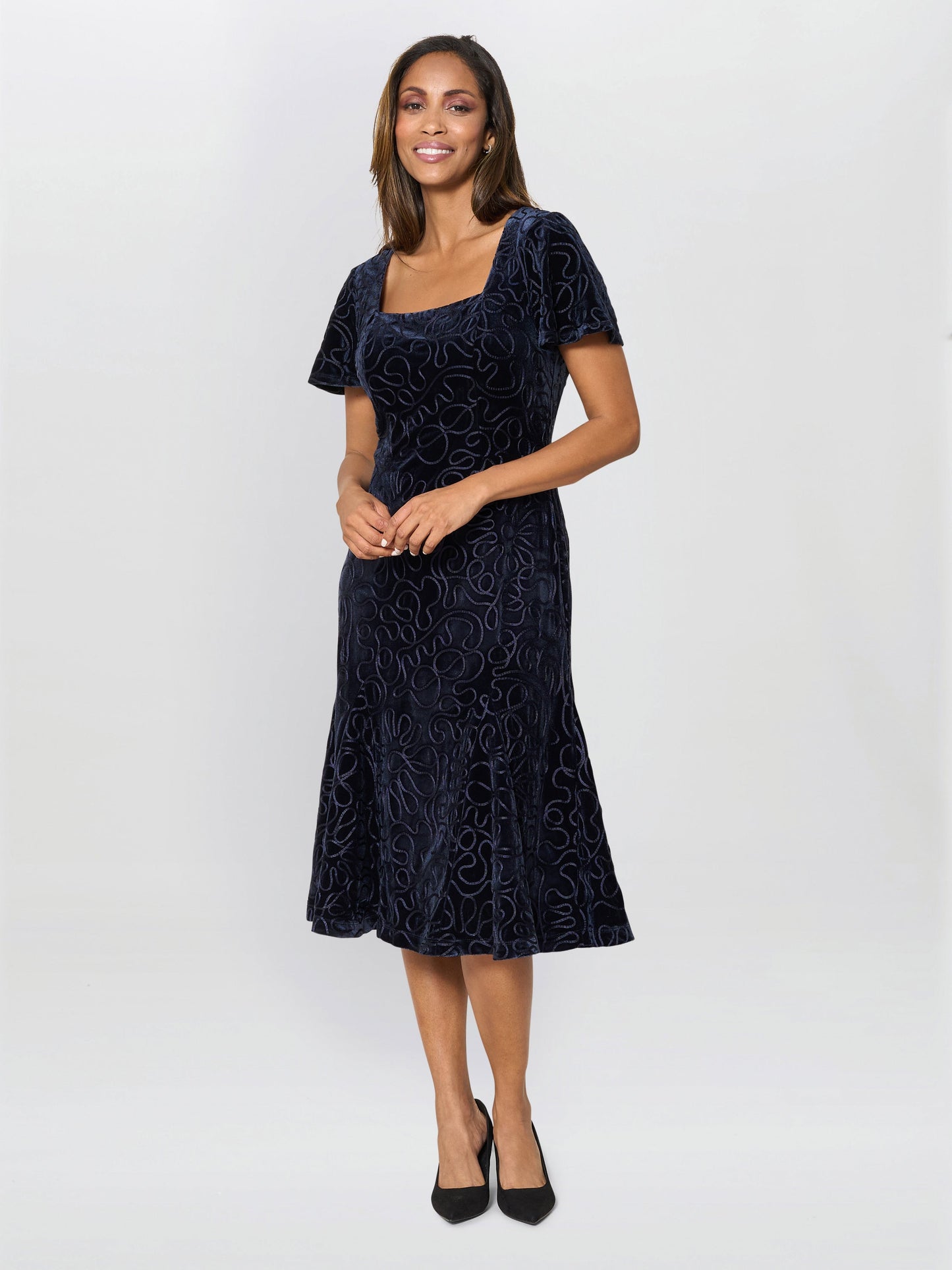  Ray Velvet Midi Dress