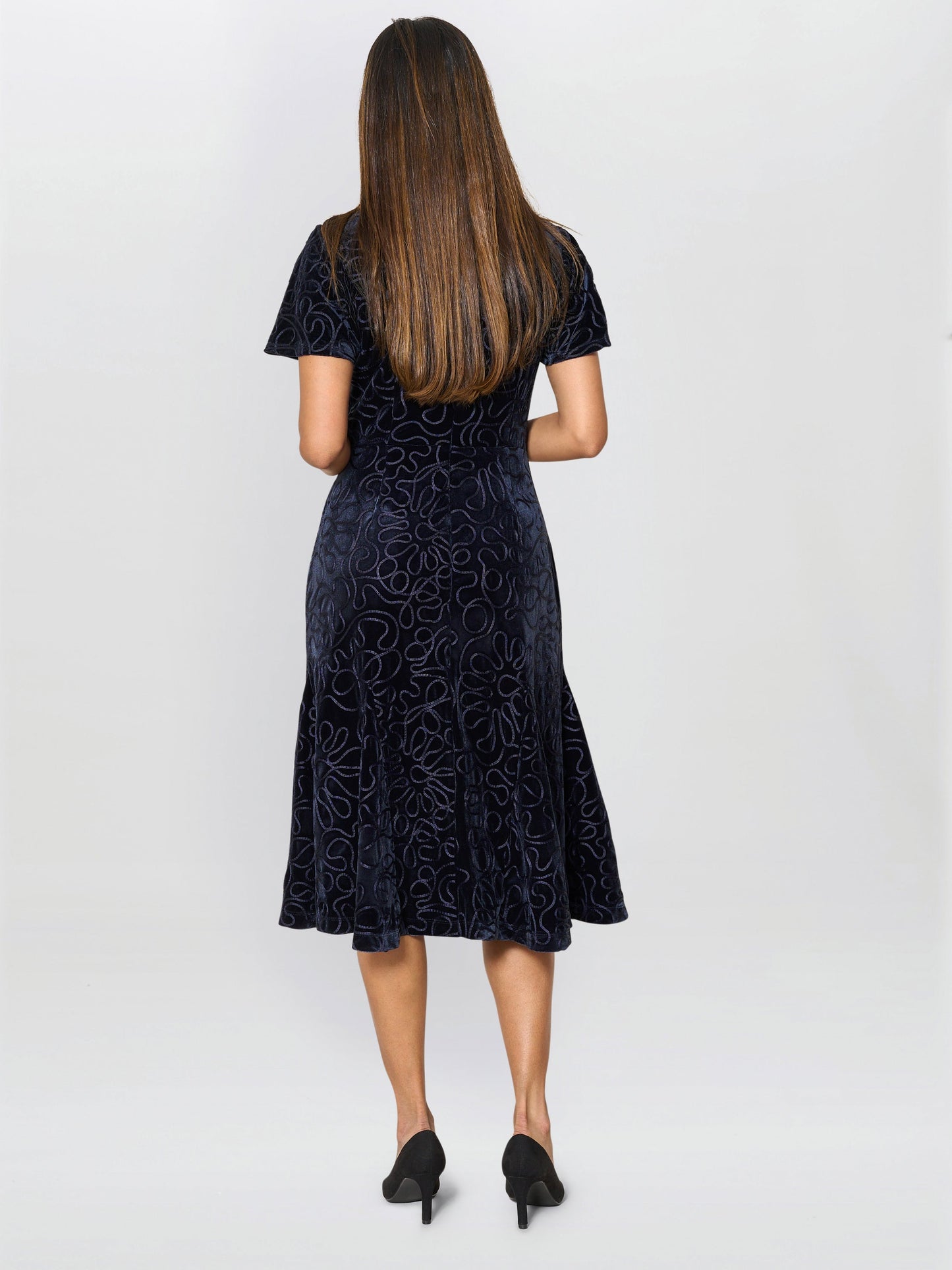  Ray Velvet Midi Dress