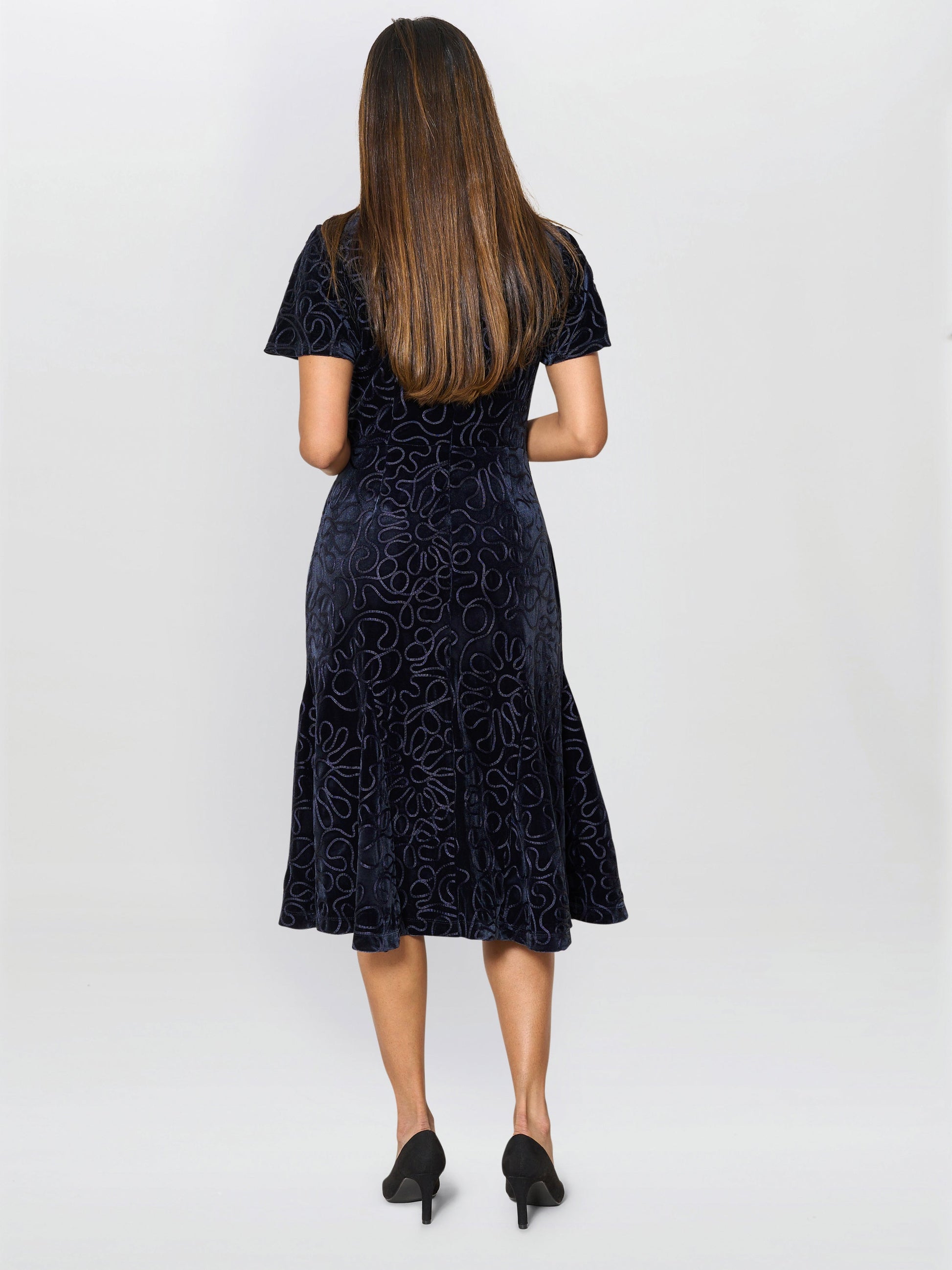  Ray Velvet Midi Dress