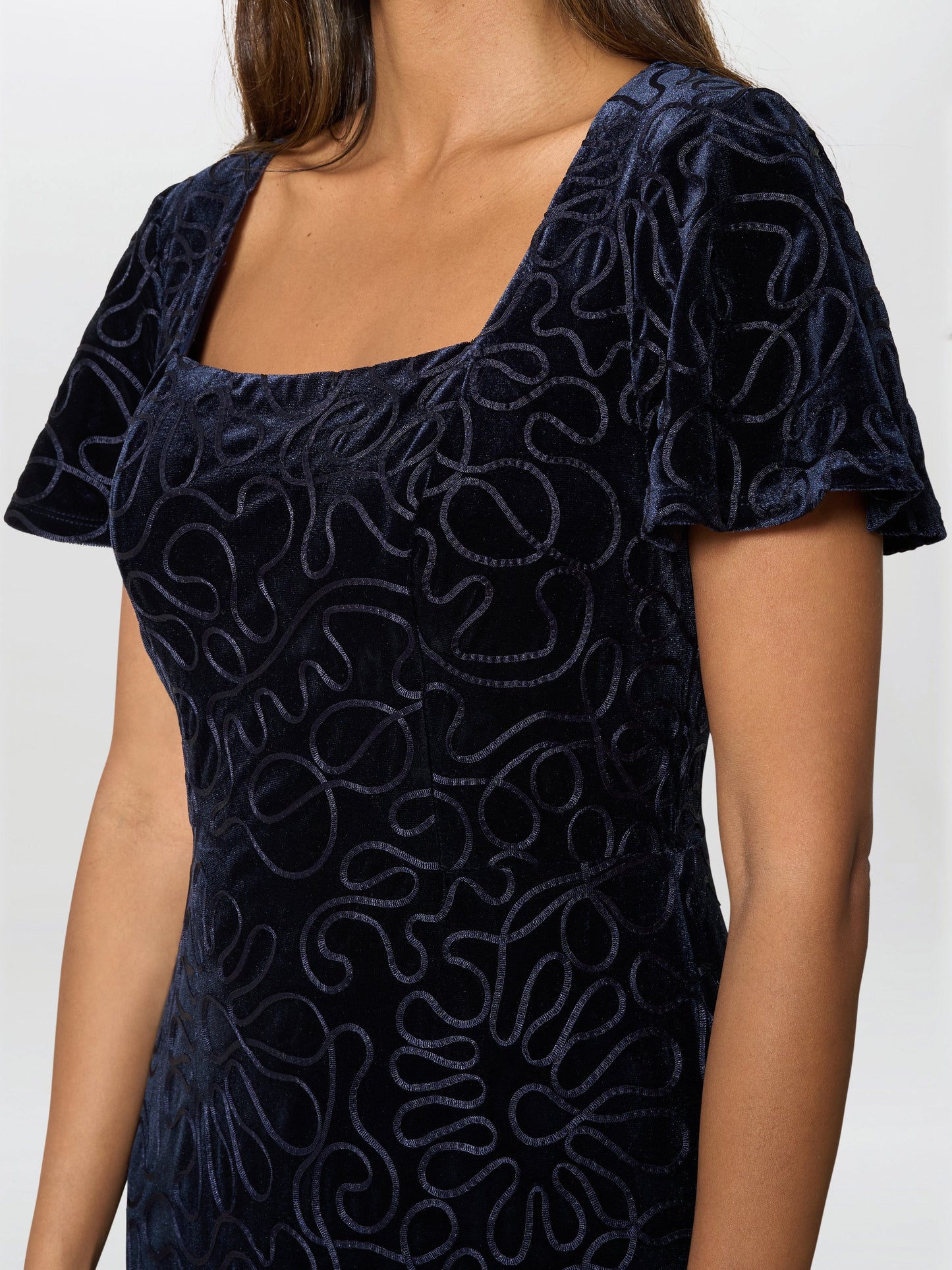  Ray Velvet Midi Dress