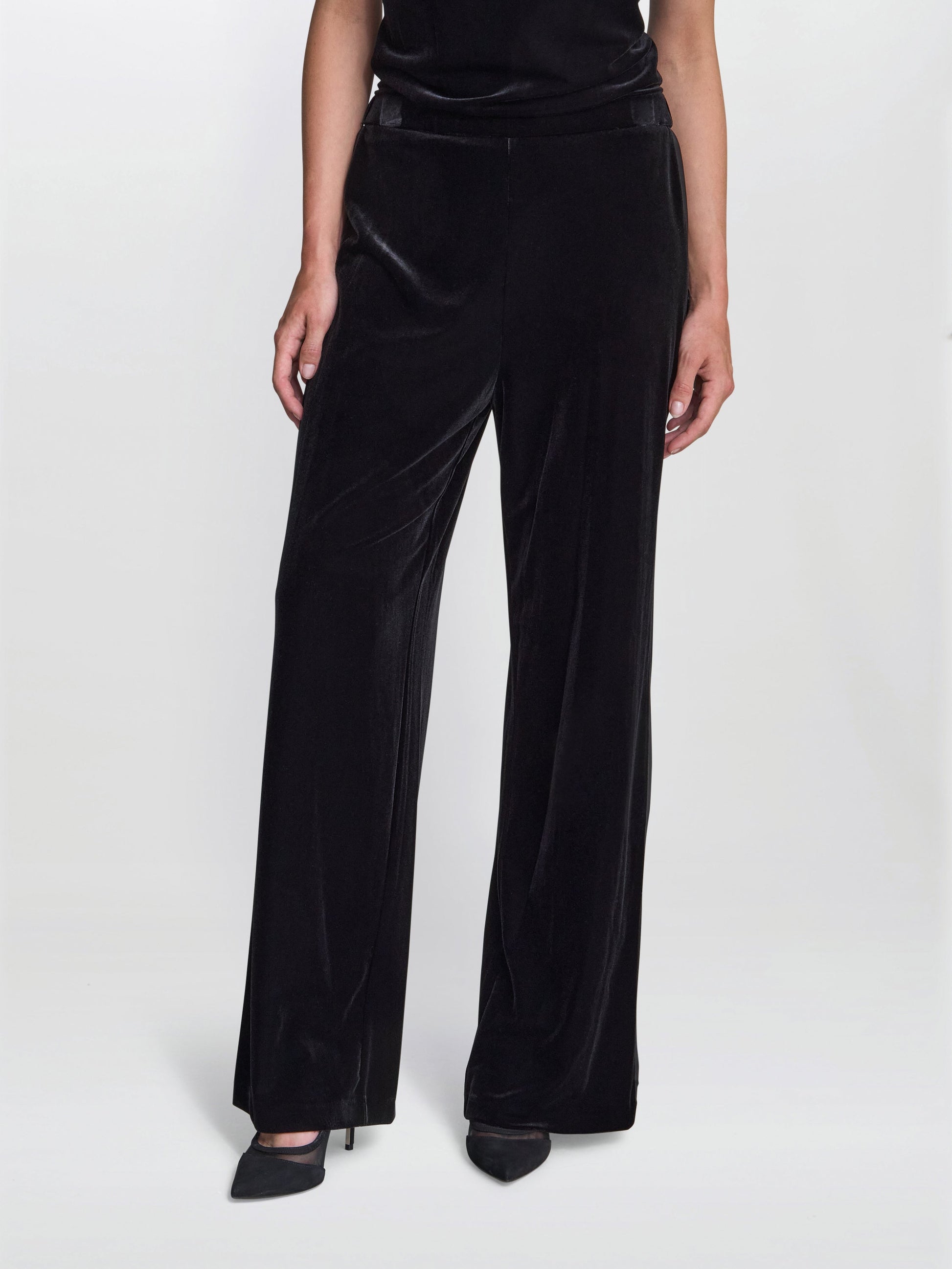  Tania Velvet Wide-Leg Trouser
