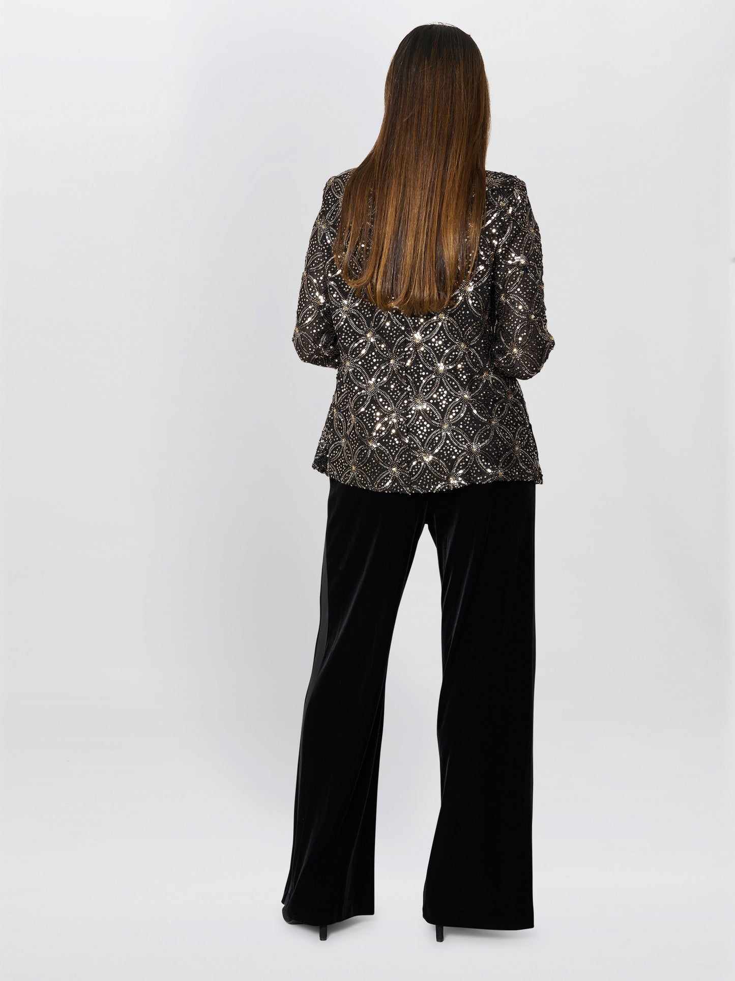  Tarin Embellished Top