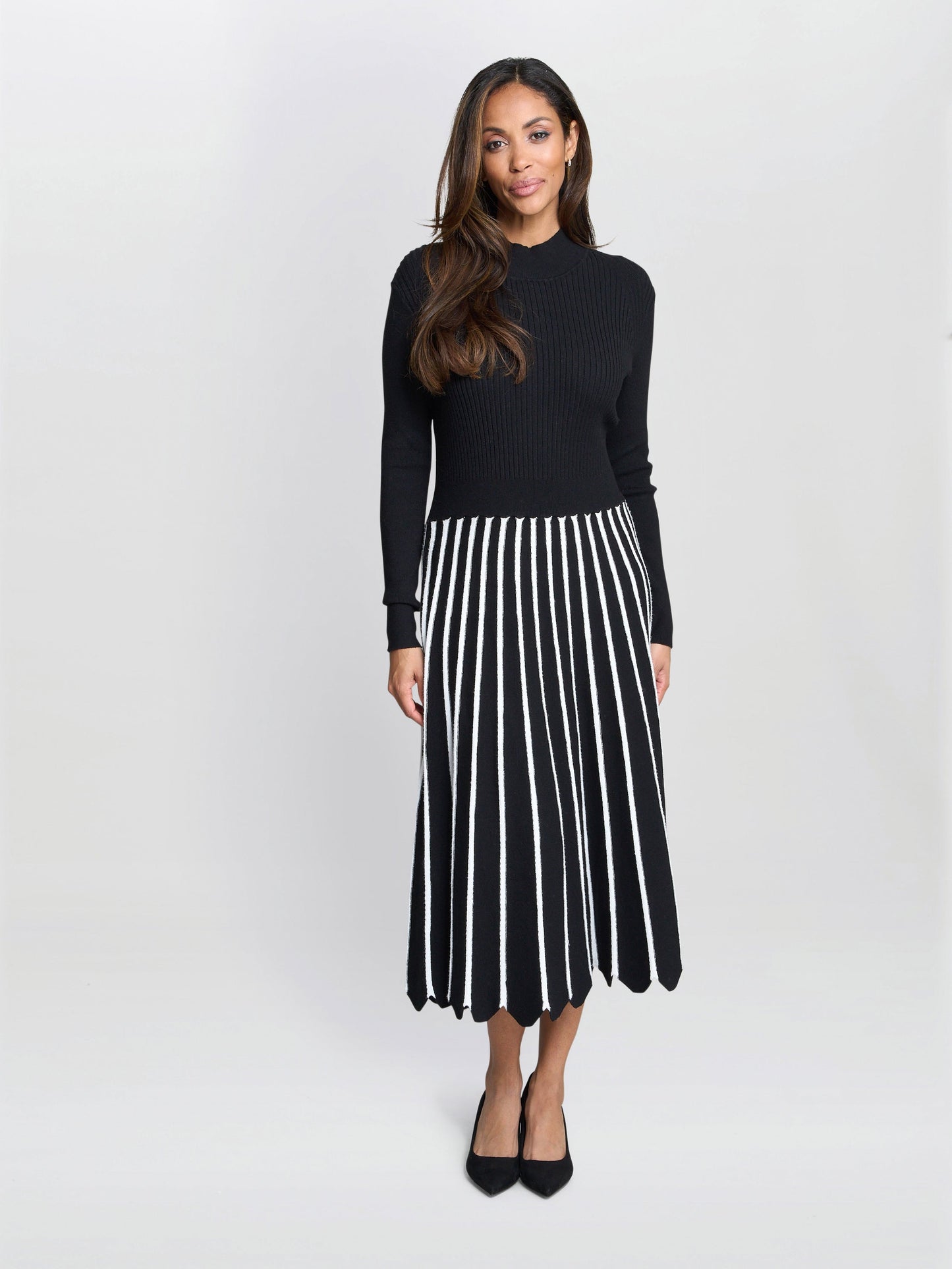  Wanita Knit Dress