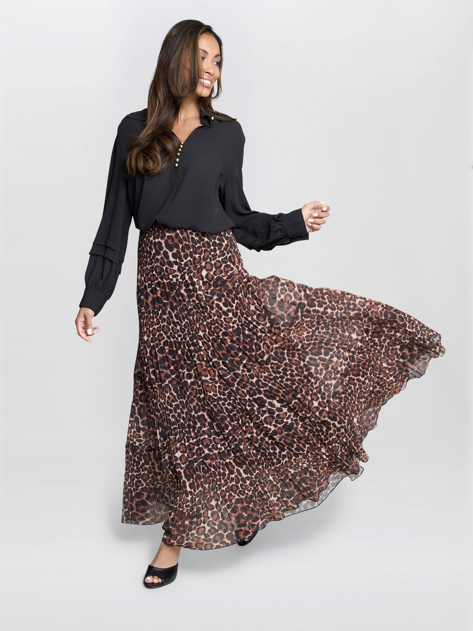  Kristy Leopard Print Maxi Skirt