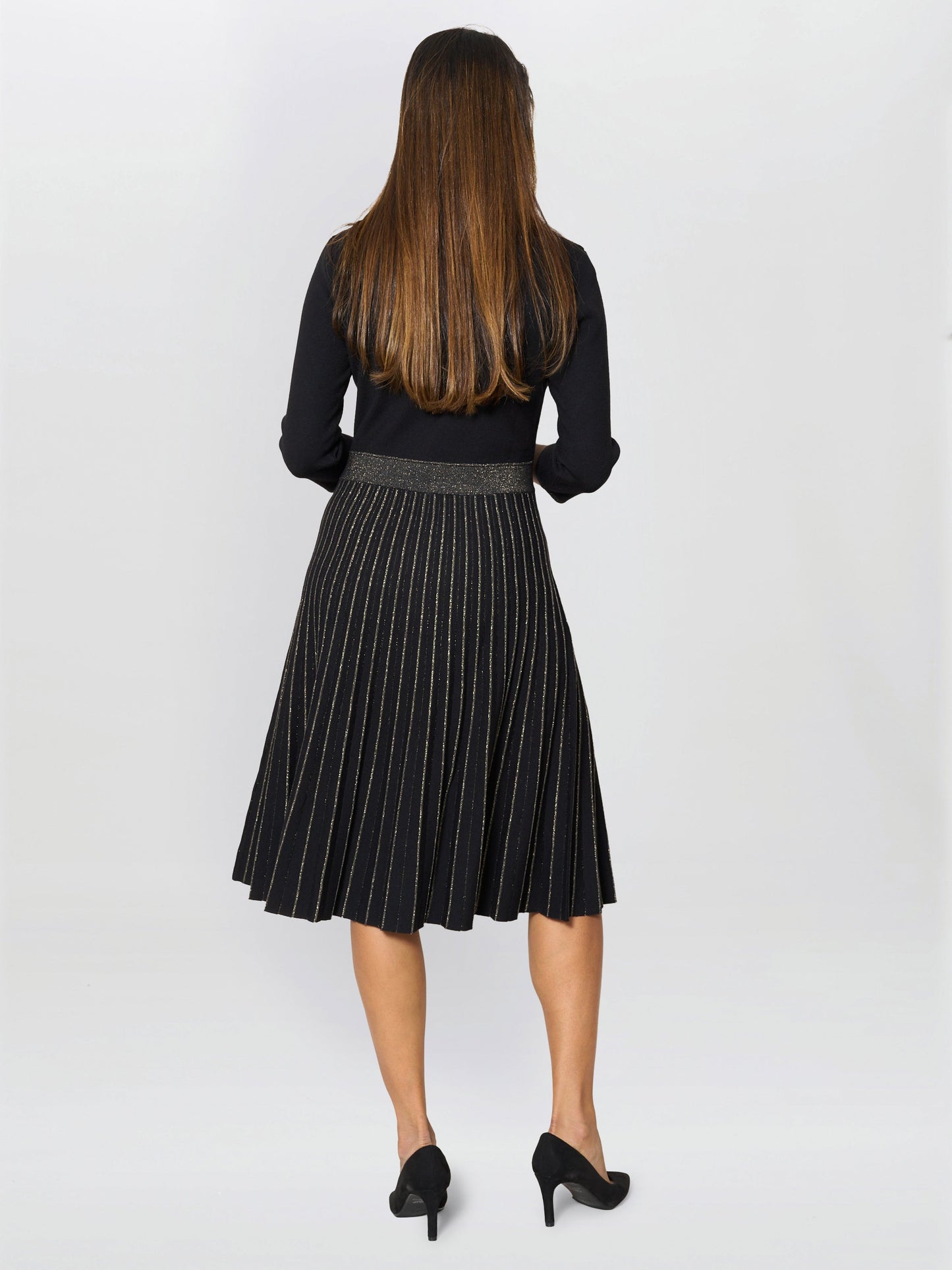  Apple Pleated Midi Dress