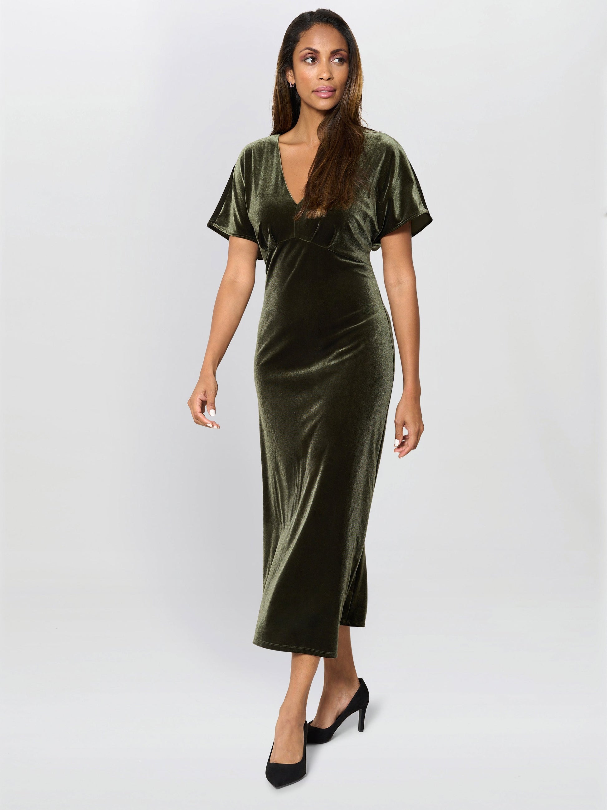  Bev Velvet Midi Dress