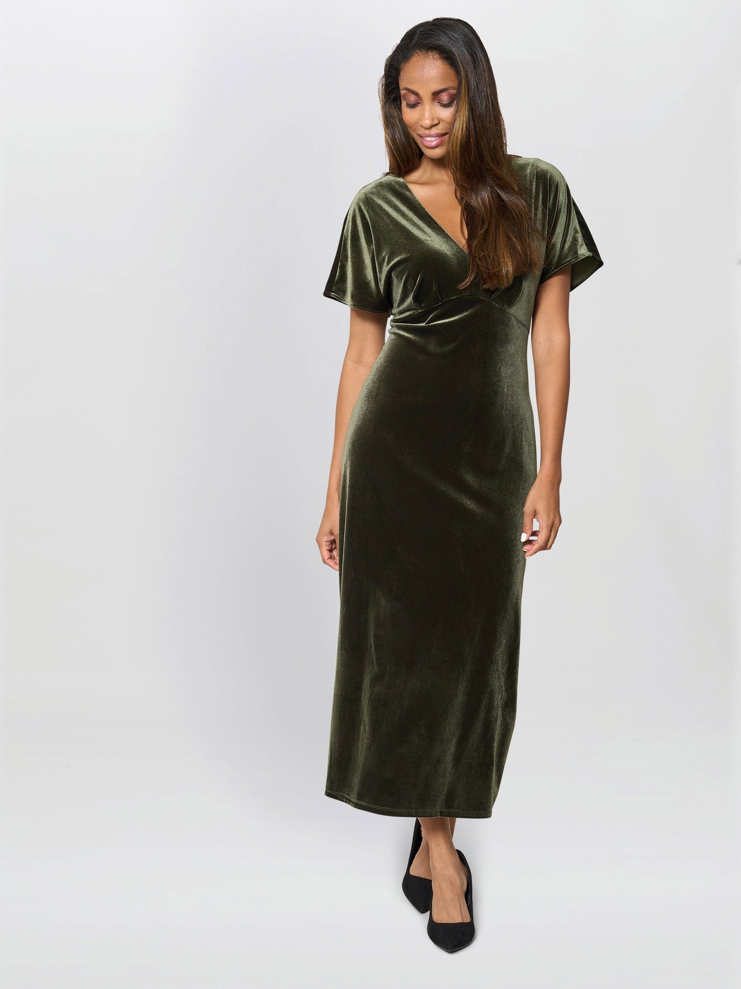  Bev Velvet Midi Dress