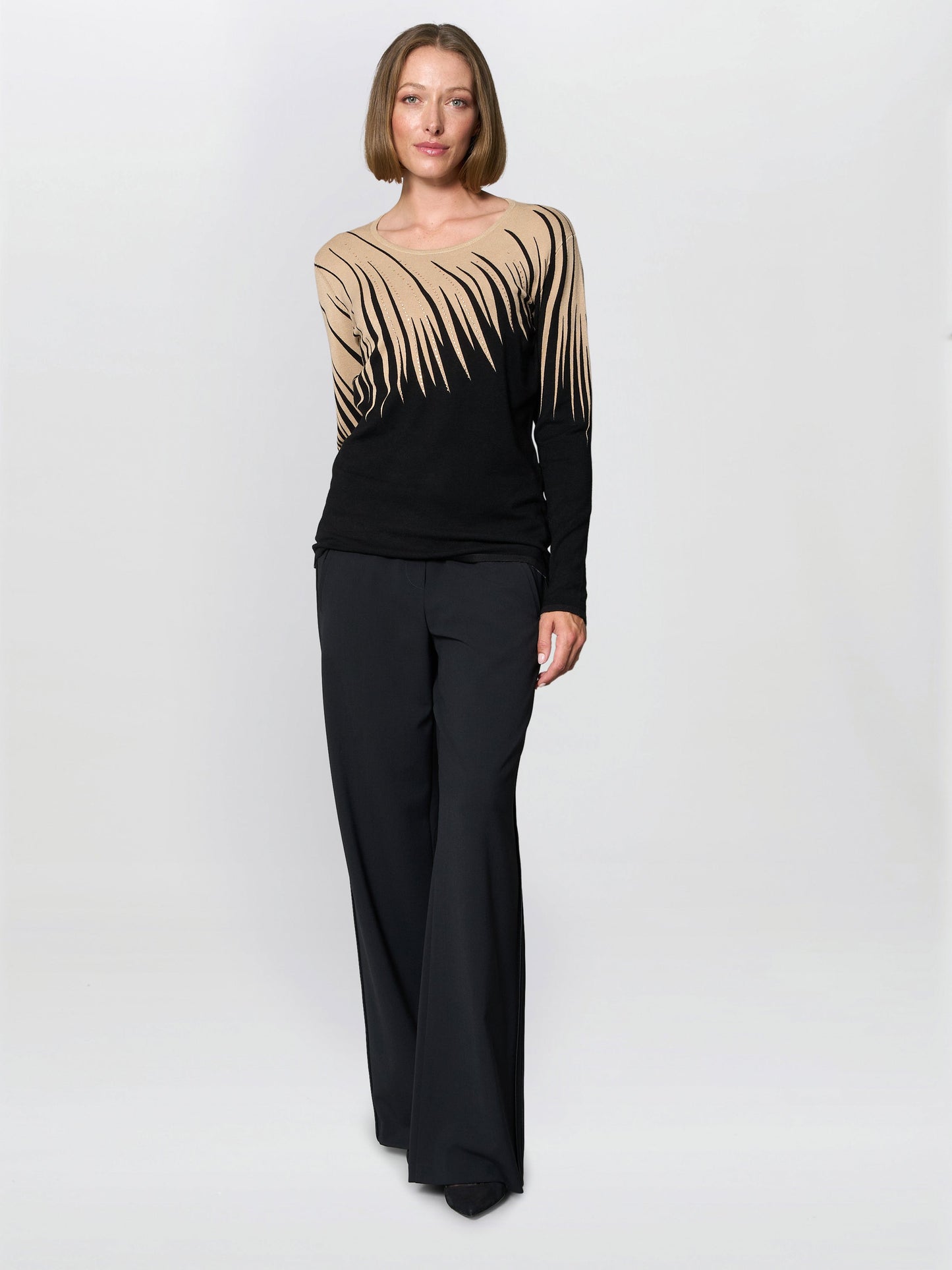  Neena Abstract Print Jumper