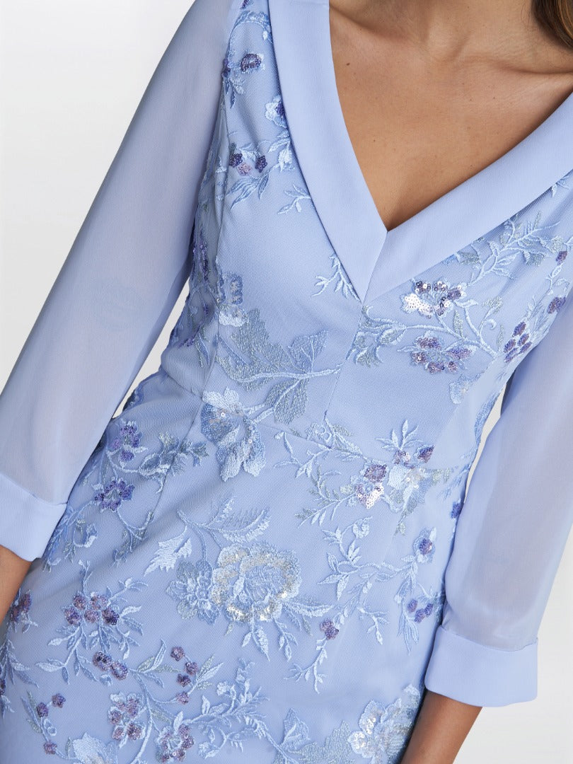  Daisy Crepe Dress With Embroidery