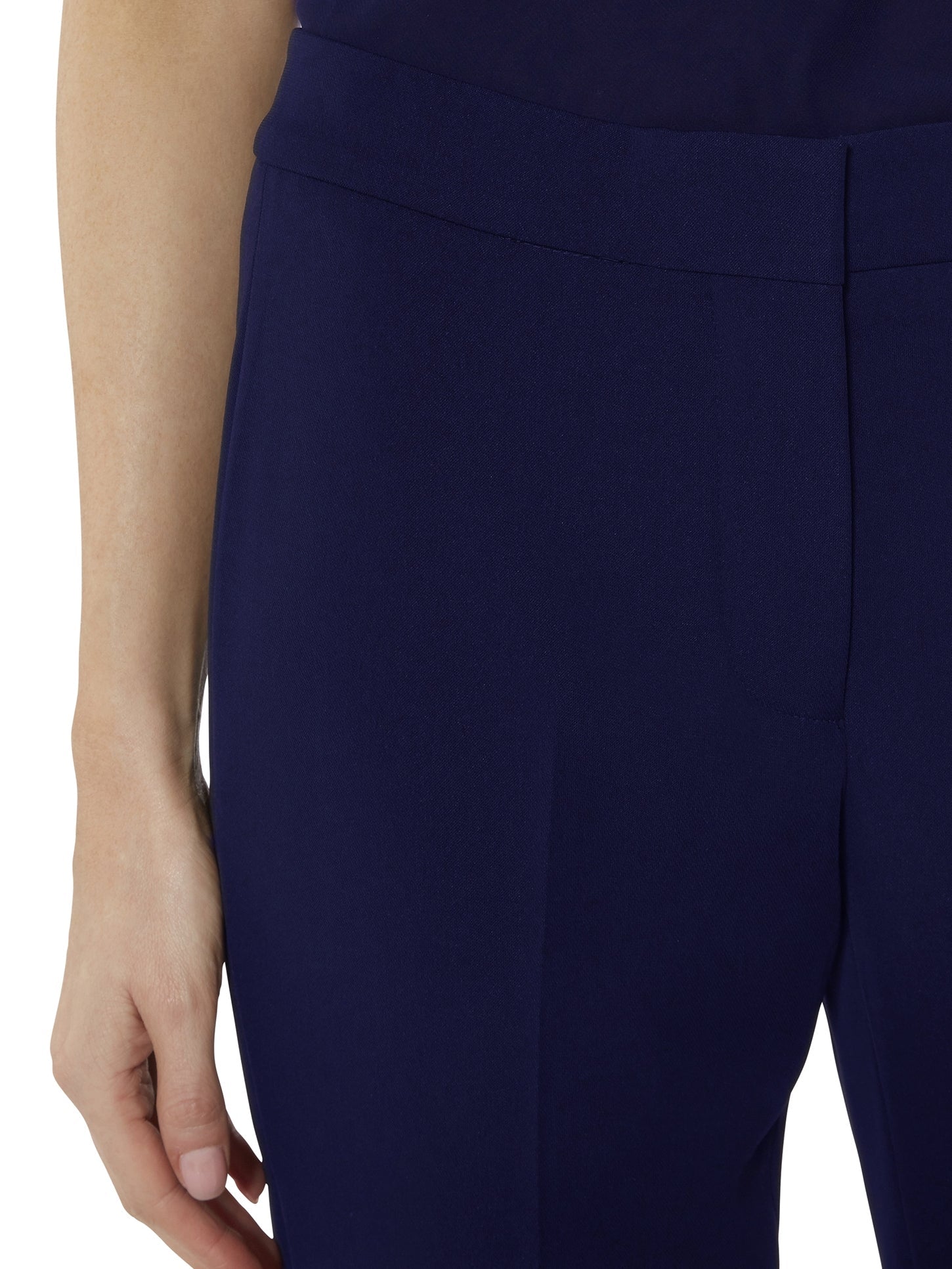  Moss Crepe Trouser With Hem Split