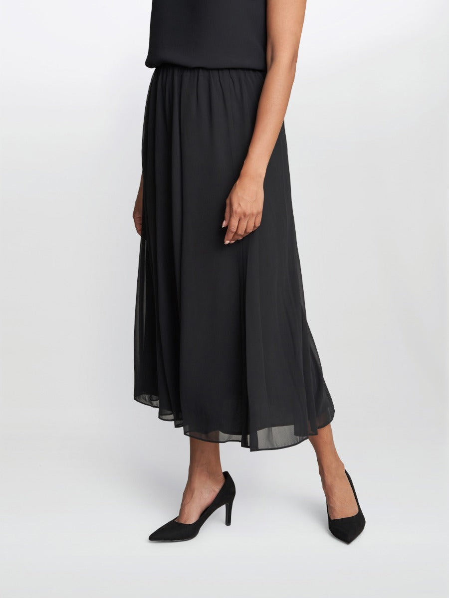  Annalise Flowing Chiffon Midi Skirt