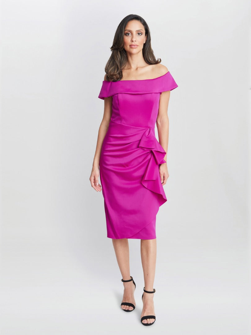  Izzy Off The Shoulder Ruched Dress